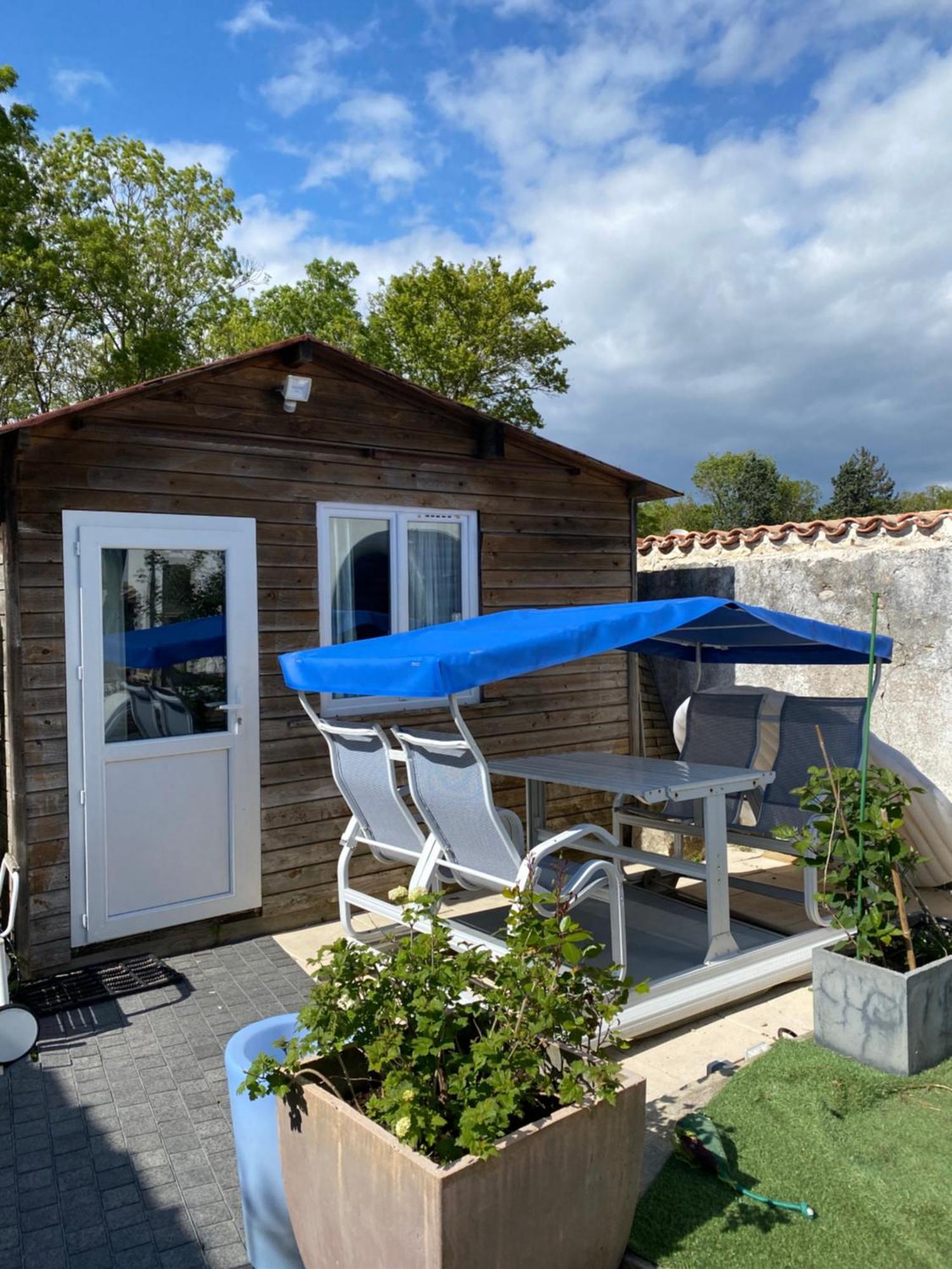 Bed and Breakfast La Maison Du Canal De Rompsay - 5 Min De La Rochelle Périgny Exterior foto